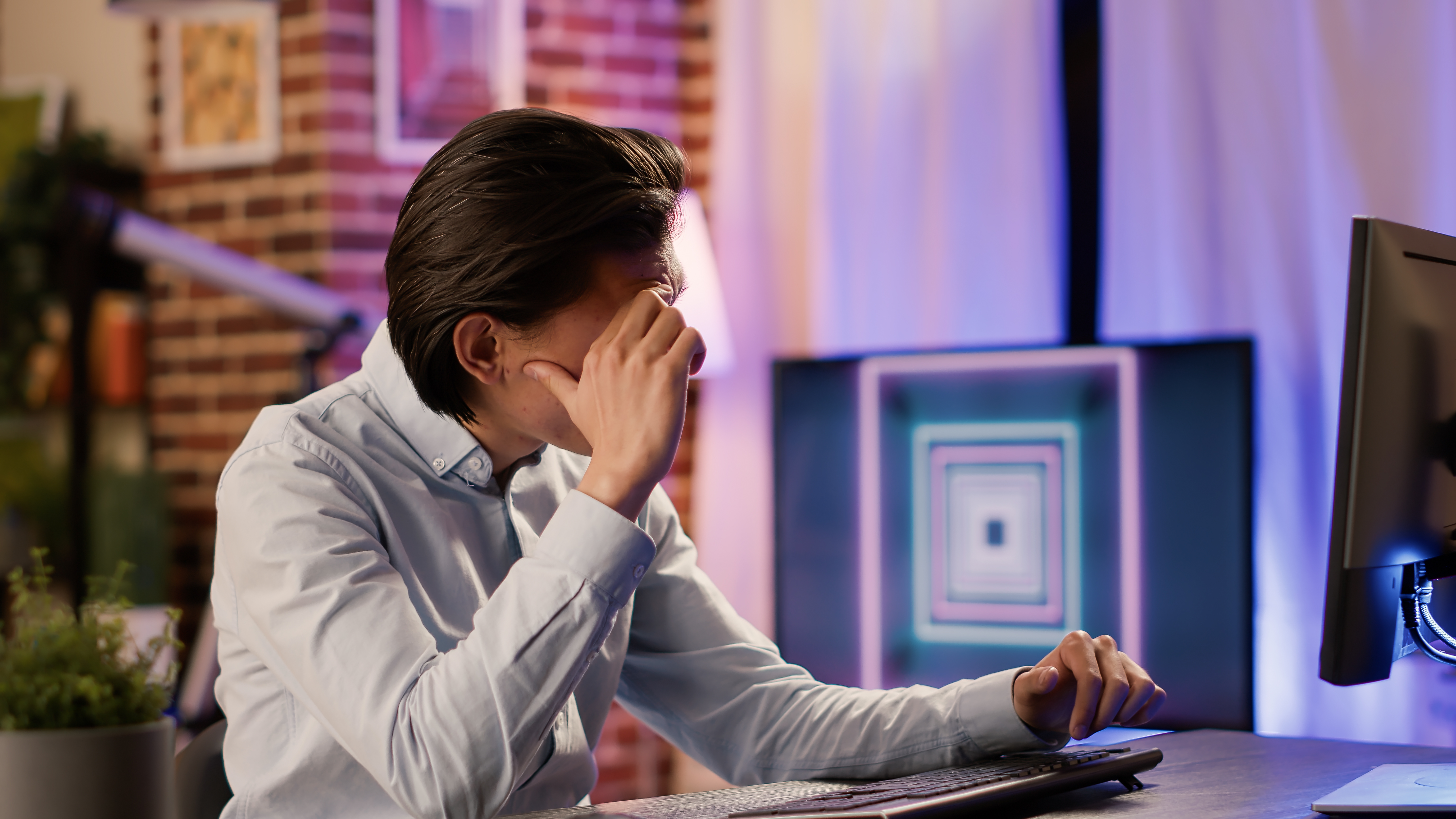 Coping With The Stress of Evolving Tech in Business